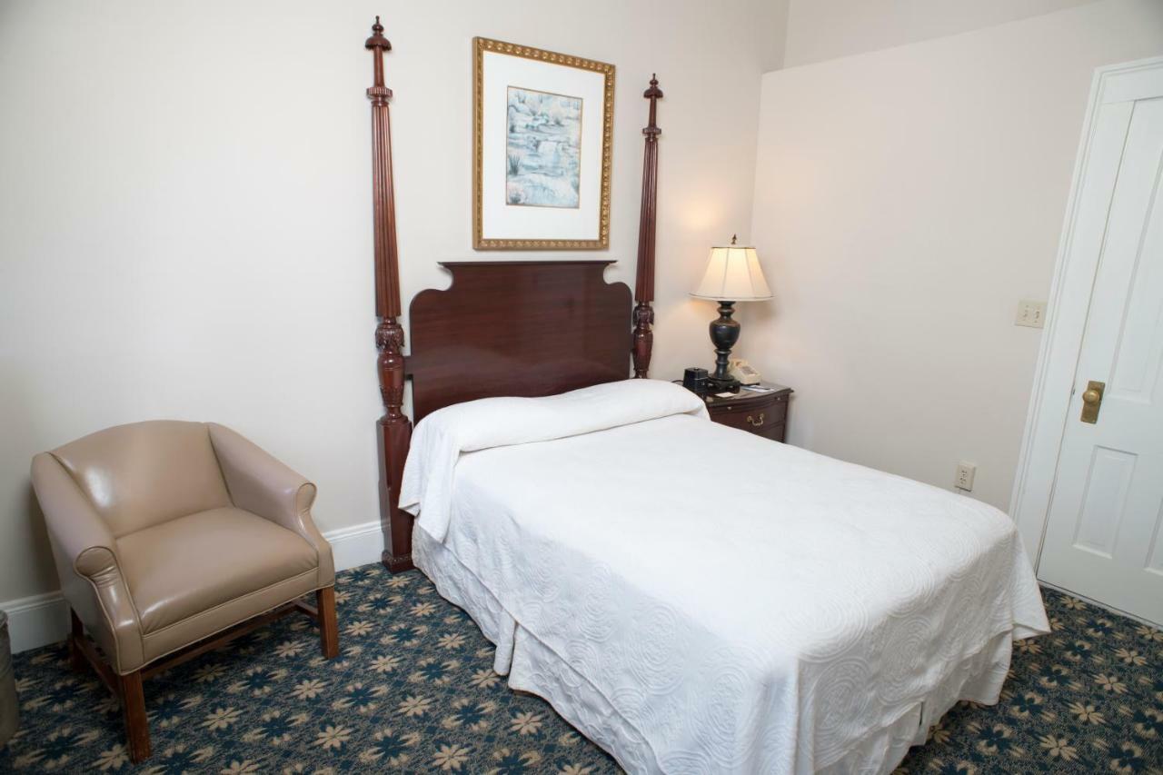 Middlebury Inn מראה חיצוני תמונה