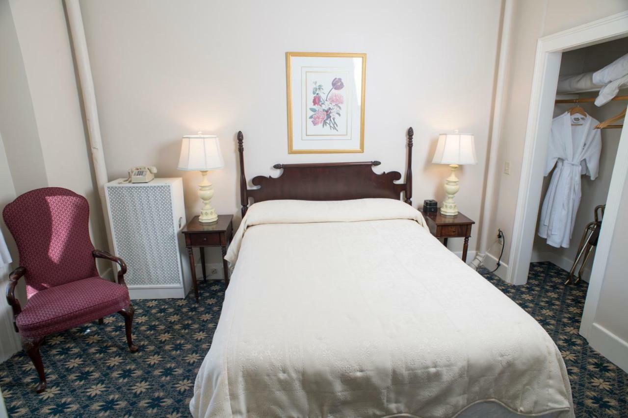 Middlebury Inn מראה חיצוני תמונה